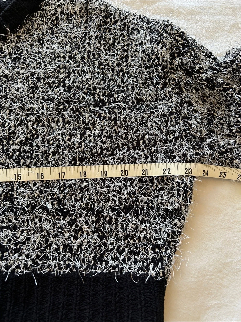 Altar'd State Contemporary  Black & White Fuzzy Crewneck Sweater Size L - Picture 3 of 9